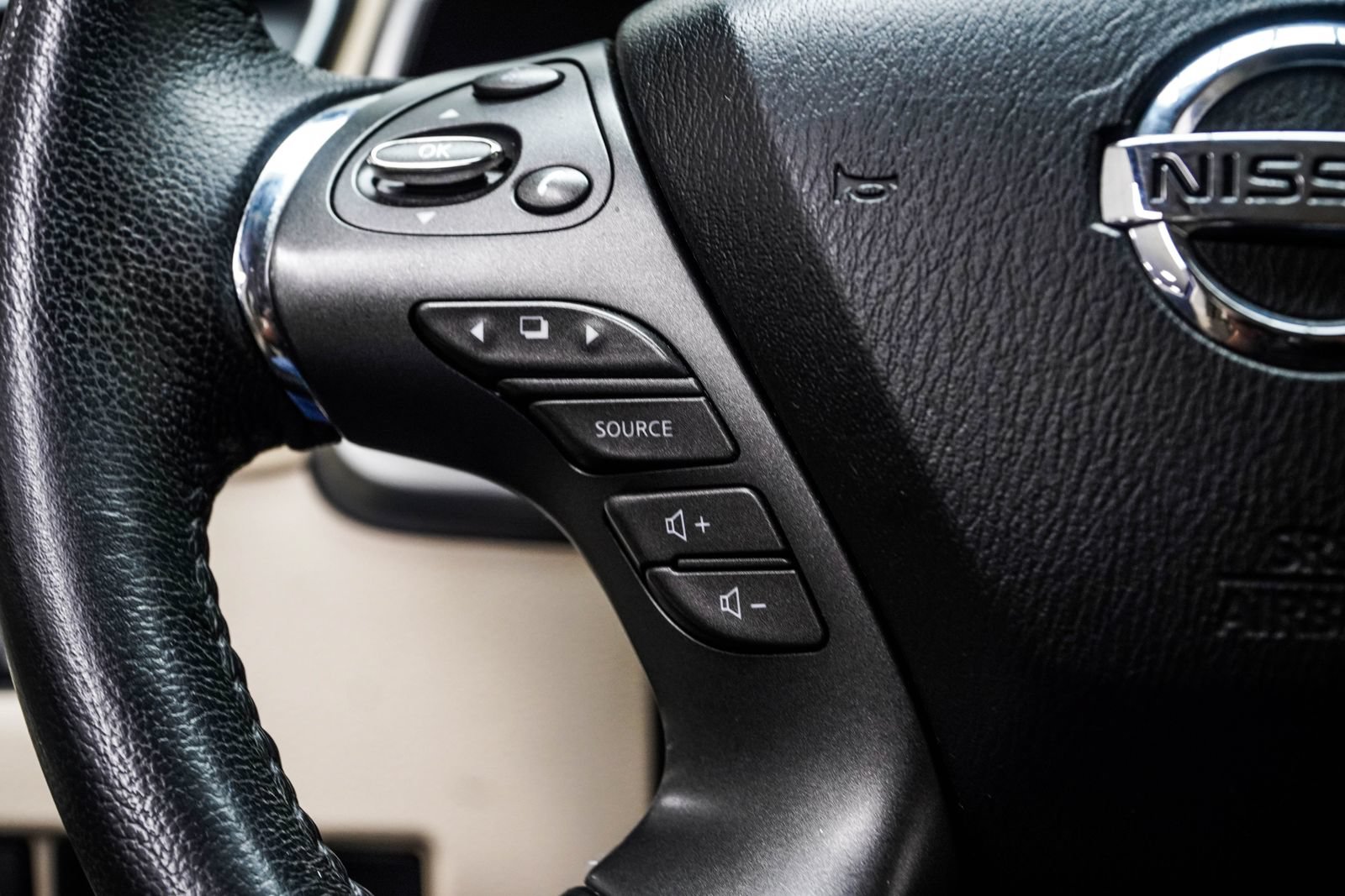 Used 2019 Nissan Murano SV w/ Cargo Package FWD image 31