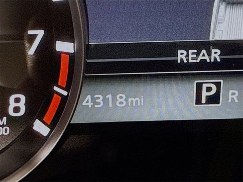 Certified 2025 Nissan Frontier SV w/ SV Convenience Package image 5