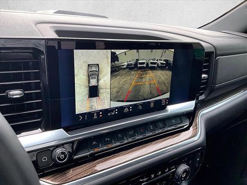 Certified 2025 Chevrolet Silverado 1500 LT Trail Boss w/ Convenience Package II image 23