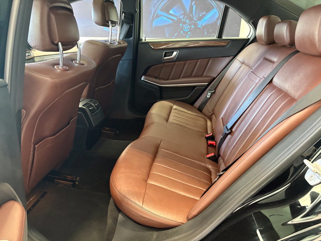 Used 2014 Mercedes-Benz E 350 4MATIC Sedan image 15