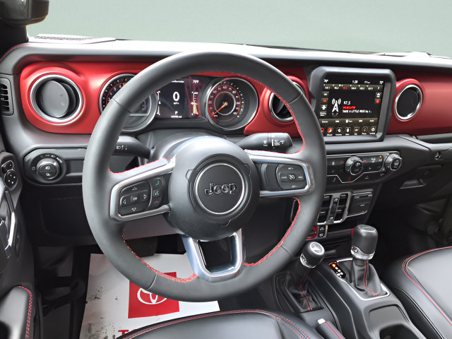 Used 2023 Jeep Gladiator Rubicon w/ LED Lighting Group AWD/4WD image 13