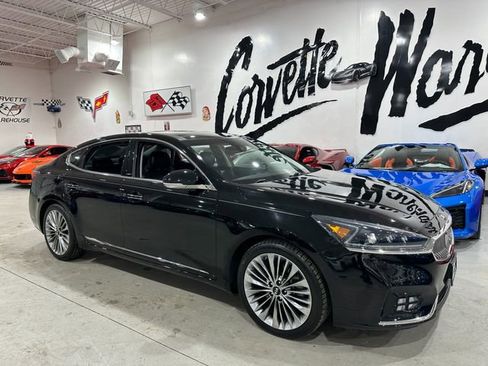 Used 2019 Kia Cadenza Limited image 25