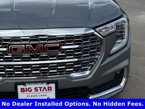 Used 2023 GMC Terrain Denali w/ Denali Premium Package AWD/4WD image 5