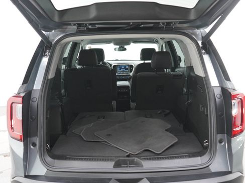 Used 2022 GMC Acadia SLE w/ Driver Convenience Package AWD/4WD image 16