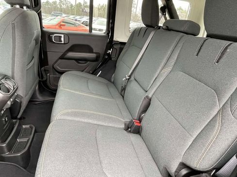 Used 2025 Jeep Wrangler Unlimited Sahara w/ Safety Group image 11