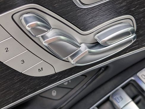 Used 2021 Mercedes-Benz GLC 300 4MATIC w/ AMG Line image 21