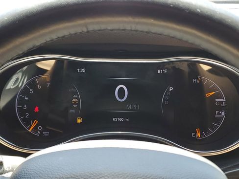 Used 2019 Jeep Grand Cherokee Limited image 26