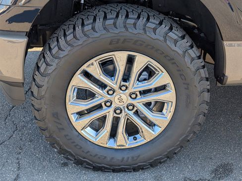 New 2026 Ford F150 King Ranch w/ Equipment Group 601A High image 13