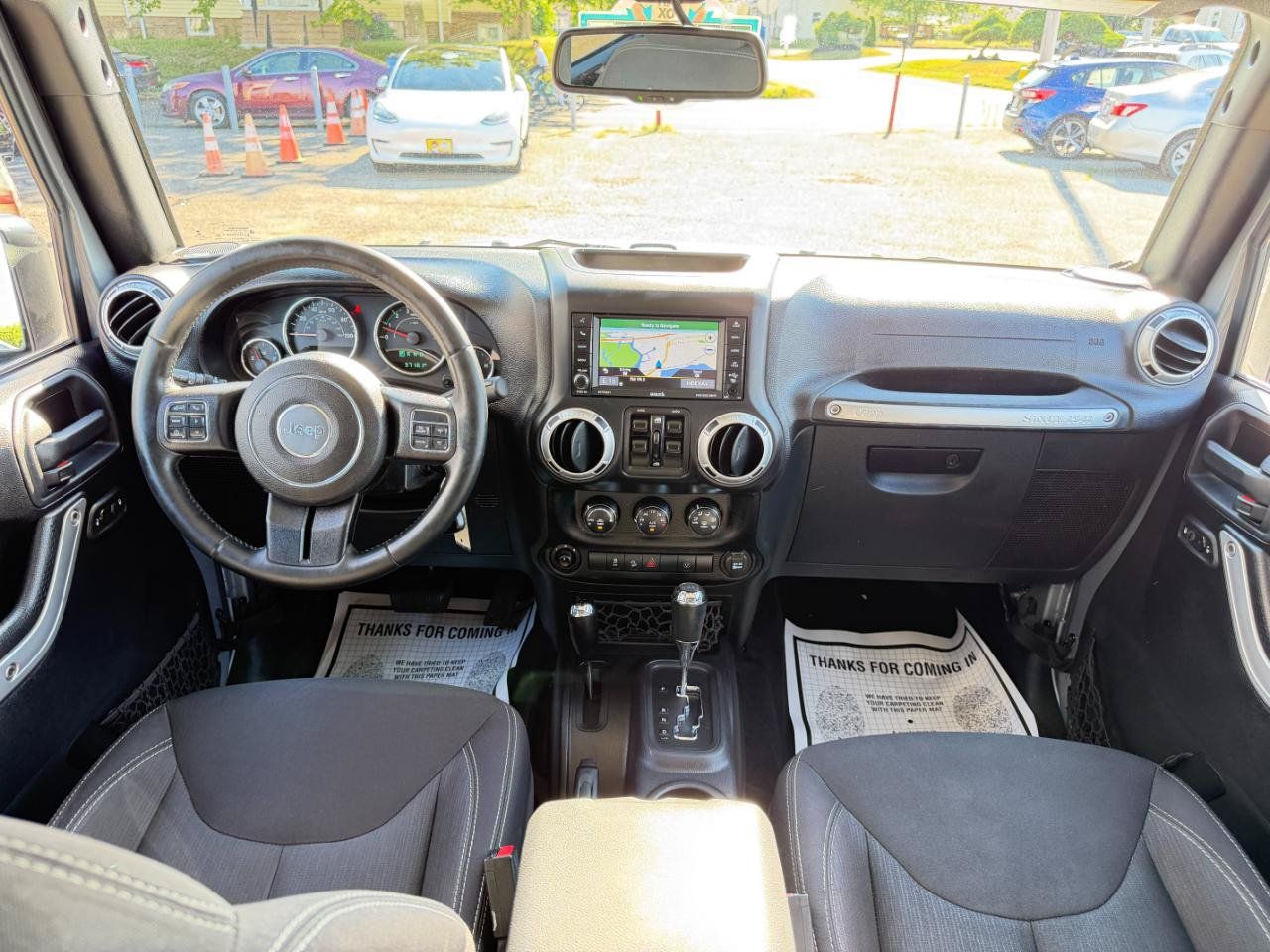 Used 2015 Jeep Wrangler Unlimited Sahara w/ Dual Top Group AWD/4WD image 26