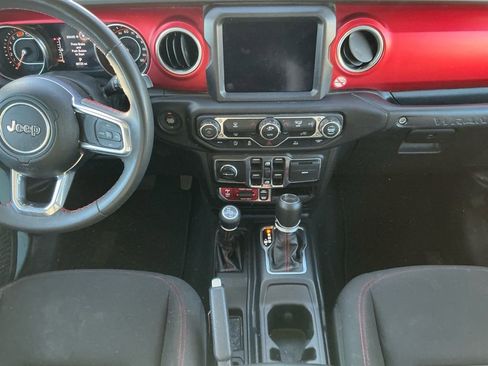 Used 2023 Jeep Wrangler Unlimited Rubicon image 11