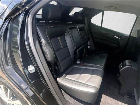 Used 2024 Chevrolet Equinox Premier FWD image 29