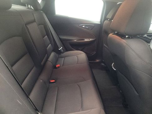 Used 2019 Chevrolet Malibu LT FWD image 19