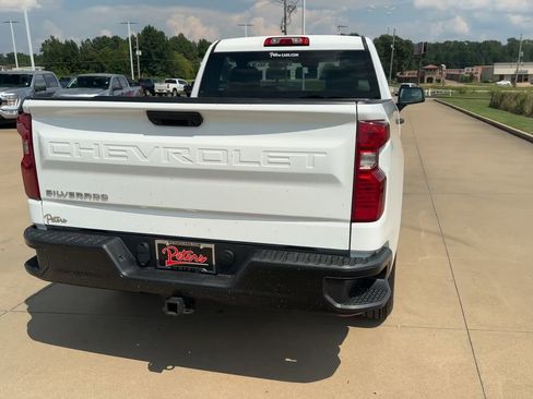 Used 2024 Chevrolet Silverado 1500 W/T w/ Trailering Package image 8