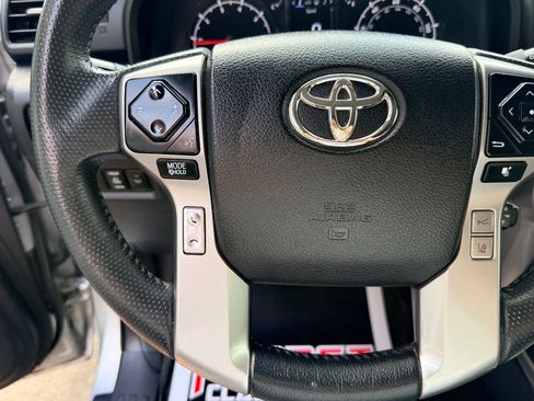 Used 2022 Toyota 4Runner SR5 Premium AWD/4WD image 24