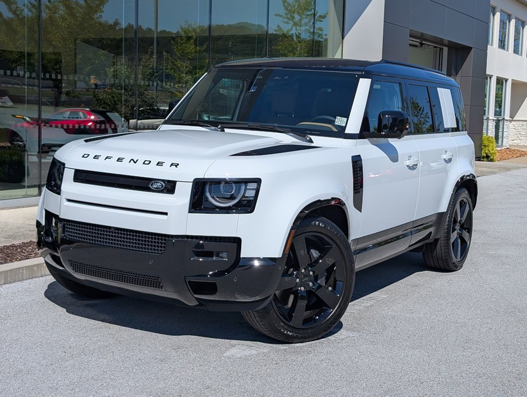 New 2026 Land Rover Defender 110 X-Dynamic SE AWD/4WD image 1