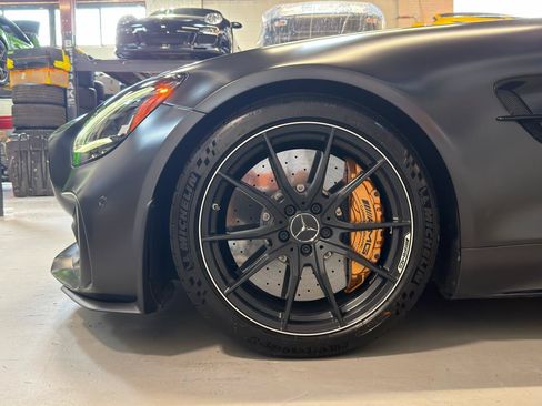 Used 2020 Mercedes-Benz AMG GT R image 12
