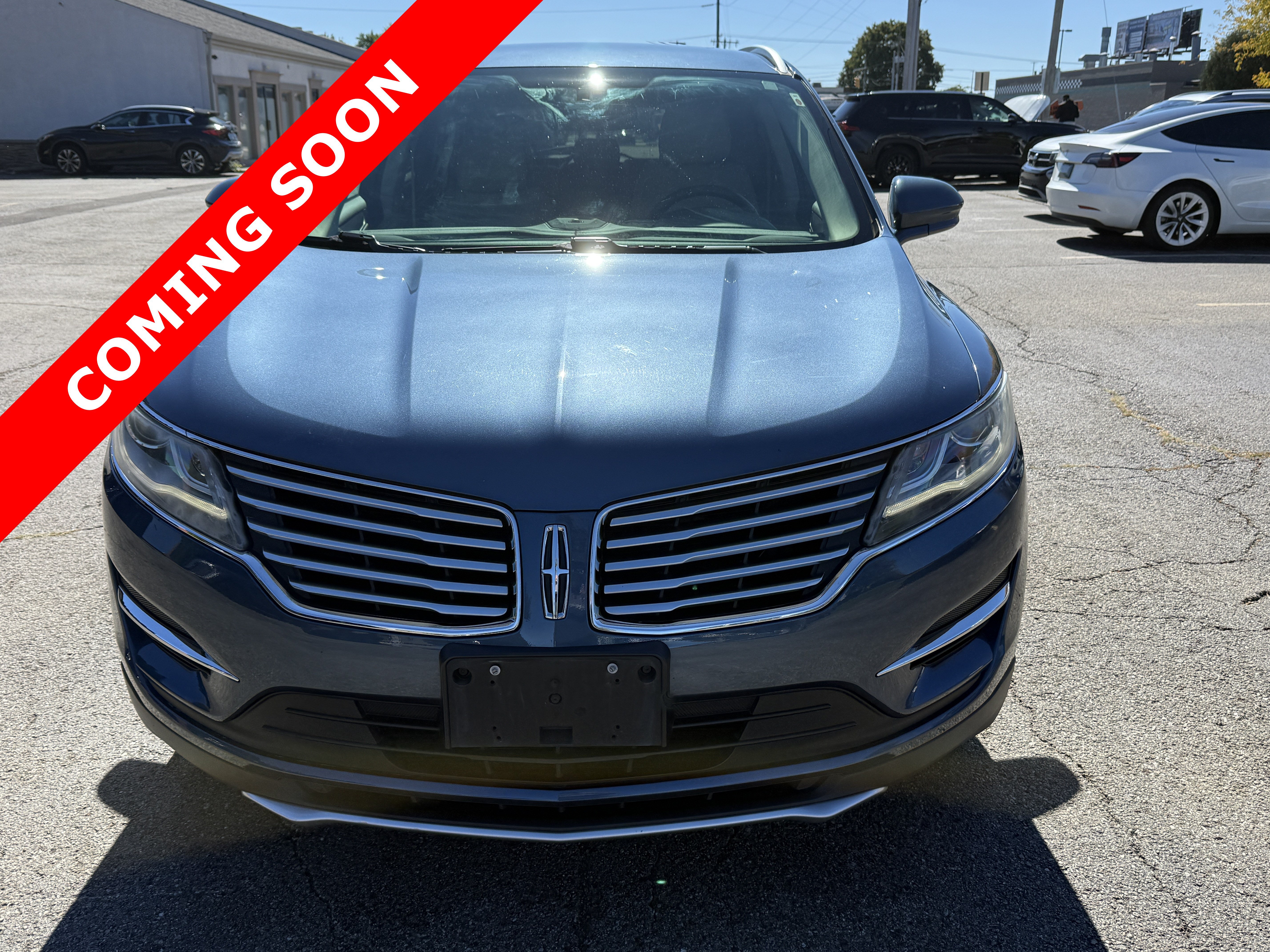 Used 2018 Lincoln MKC Premiere FWD image 1