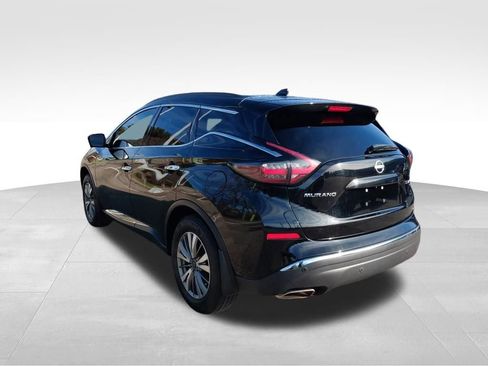 Used 2023 Nissan Murano SV image 3