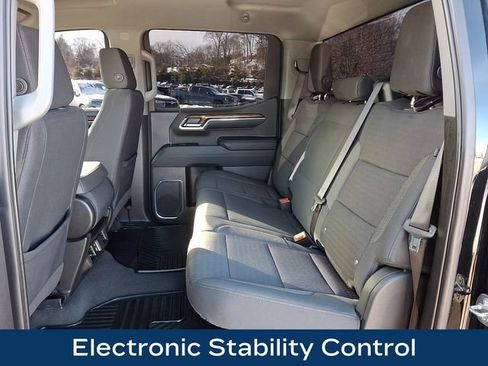 Used 2024 Chevrolet Silverado 1500 LT image 14