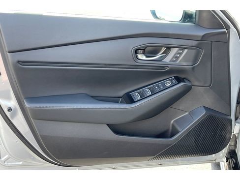 Certified 2025 Honda Accord Touring image 11