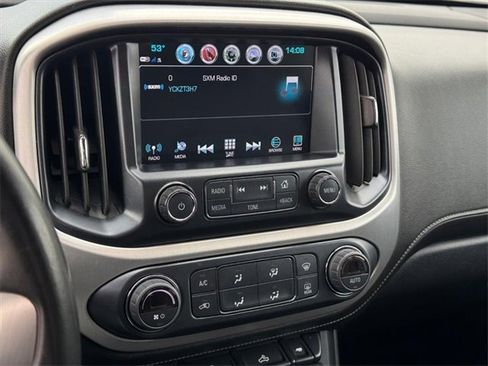 Used 2018 GMC Canyon SLE w/ SLE Convenience Package image 17