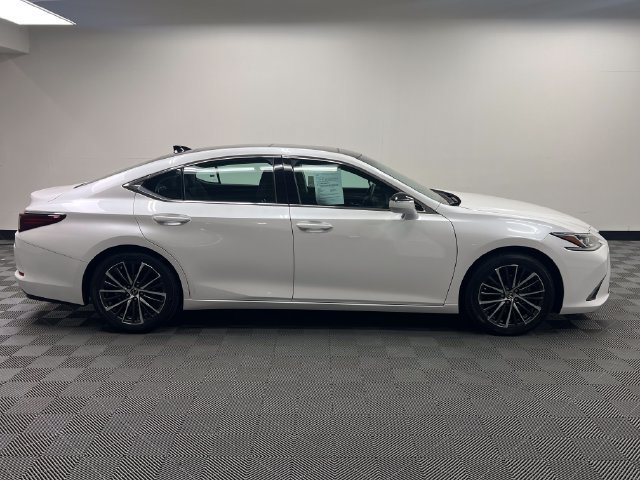 Certified 2023 Lexus ES 350 w/ Premium Package FWD image 4