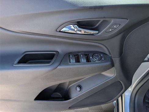 Used 2024 Chevrolet Equinox LT AWD/4WD image 20