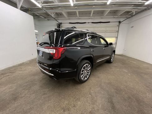 Used 2022 GMC Acadia Denali w/ Denali Ultimate Package AWD/4WD image 6