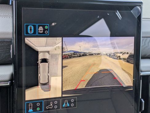 New 2026 GMC Yukon XL Denali w/ Sun & Power Step Package image 21