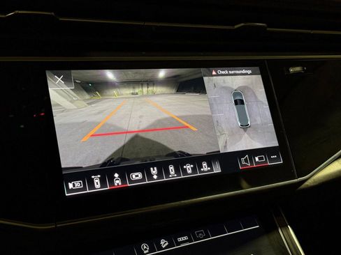 Certified 2025 Audi Q7 2.0T Premium w/ Convenience Plus Package image 27