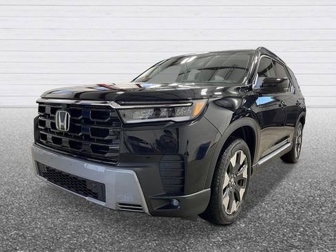 New 2026 Honda Pilot Touring image 2