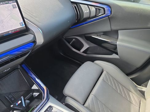 Used 2025 BMW X3 M50 w/ Premium Package image 32