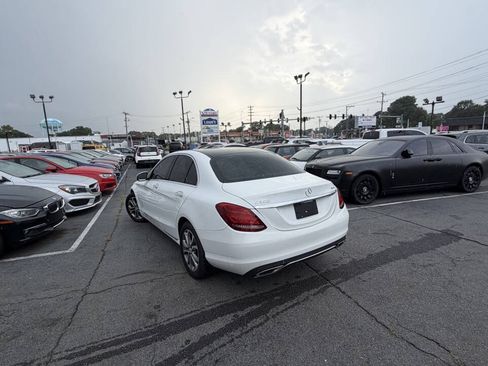 Used 2017 Mercedes-Benz C 300 4MATIC Sedan image 11