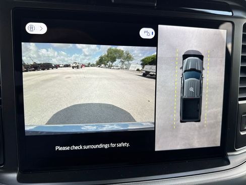 New 2025 Ford F150 Lariat w/ Equipment Group 502A High image 28