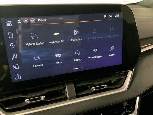 Used 2025 Chevrolet Equinox LT image 6