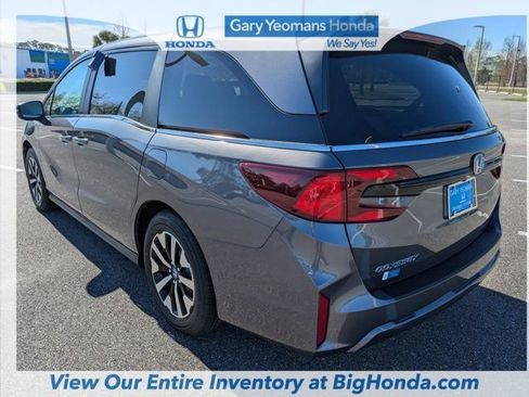 New 2026 Honda Odyssey EX-L image 8