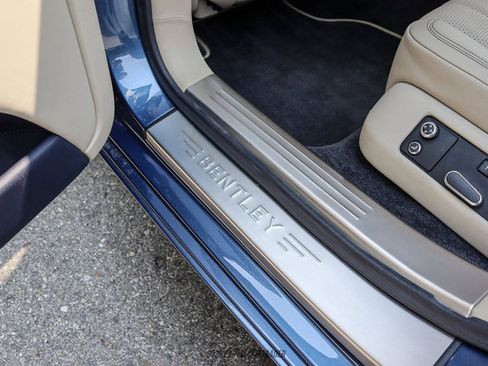 Used 2015 Bentley Flying Spur V8 AWD/4WD image 53