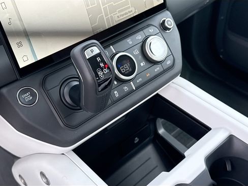New 2026 Land Rover Defender 110 X-Dynamic SE AWD/4WD image 29