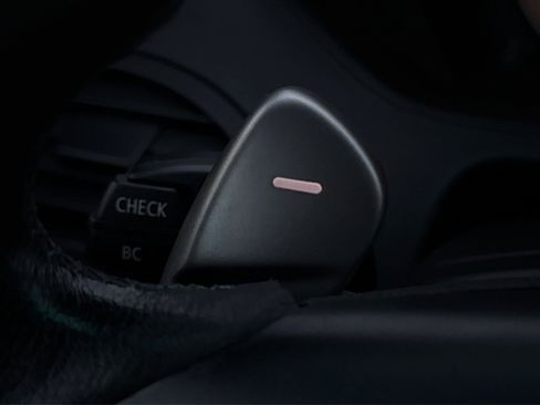 Used 2007 BMW M6 Convertible image 39