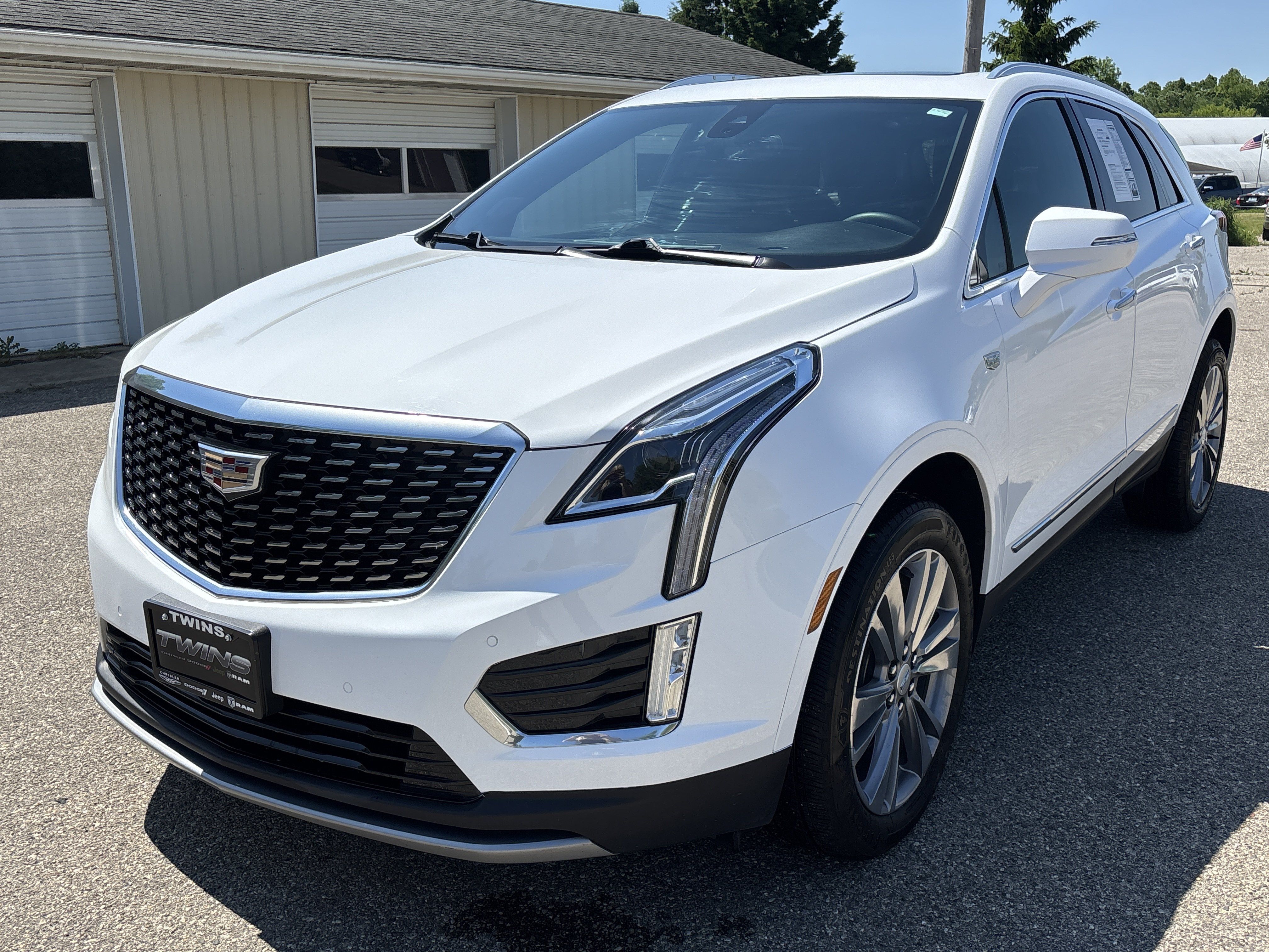 Used 2024 Cadillac XT5 Premium Luxury FWD image 12