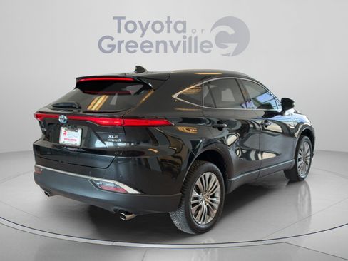 Used 2021 Toyota Venza XLE w/ Softex Package AWD/4WD image 6