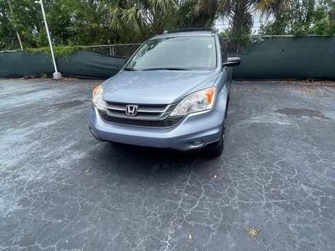 Used 2011 Honda CR-V LX image 2