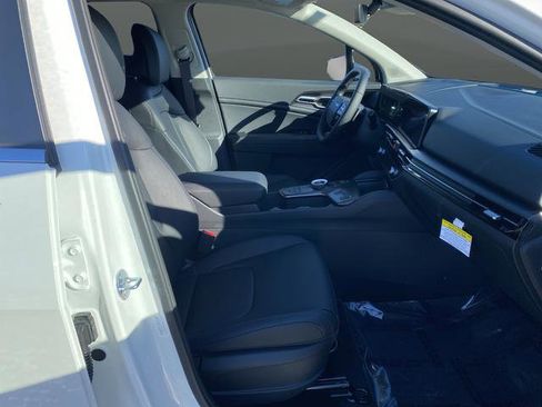 New 2026 Kia Sportage EX image 37