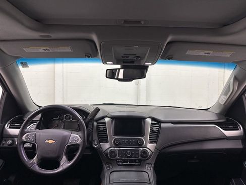 Used 2019 Chevrolet Suburban Premier image 60