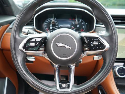 Used 2021 Jaguar F-PACE SVR AWD/4WD image 41