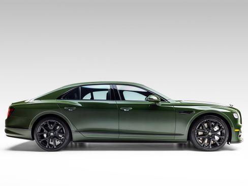Used 2024 Bentley Flying Spur W12 AWD/4WD image 8