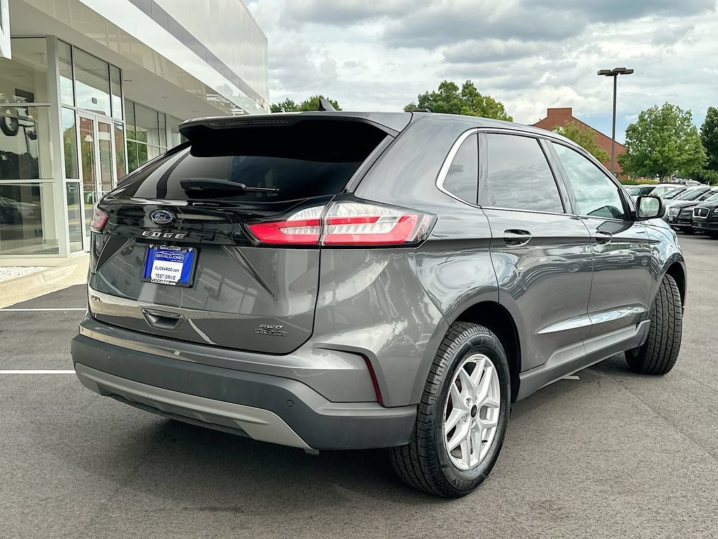Used 2023 Ford Edge SEL w/ Convenience Package AWD/4WD image 7