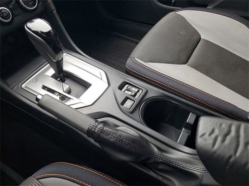 Used 2020 Subaru Crosstrek 2.0i Premium image 26