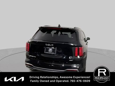 Used 2023 Kia Sorento SX AWD/4WD image 10