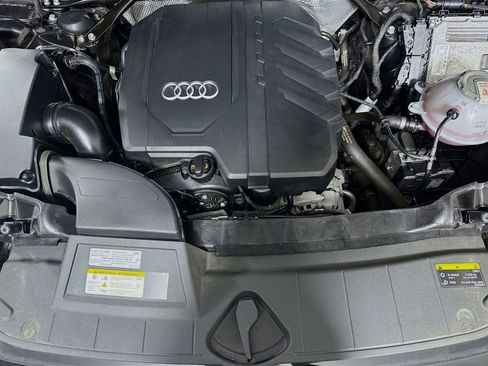 Certified 2023 Audi Q5 2.0T Premium w/ Convenience Package image 28